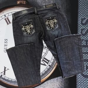 Guess Foxy Flare Women's jeans size 28 NWOT Distressed